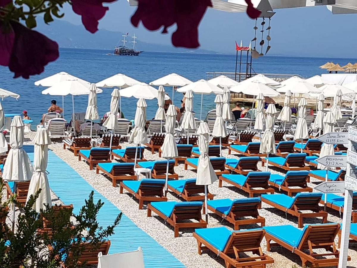 Majki Beach Apartments Sarandë Esterno foto