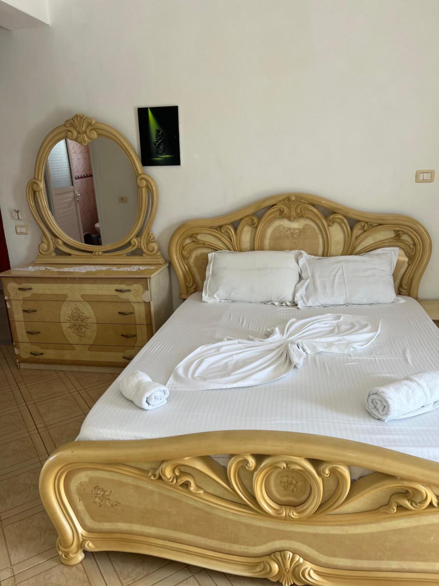 Majki Beach Apartments Sarandë Esterno foto