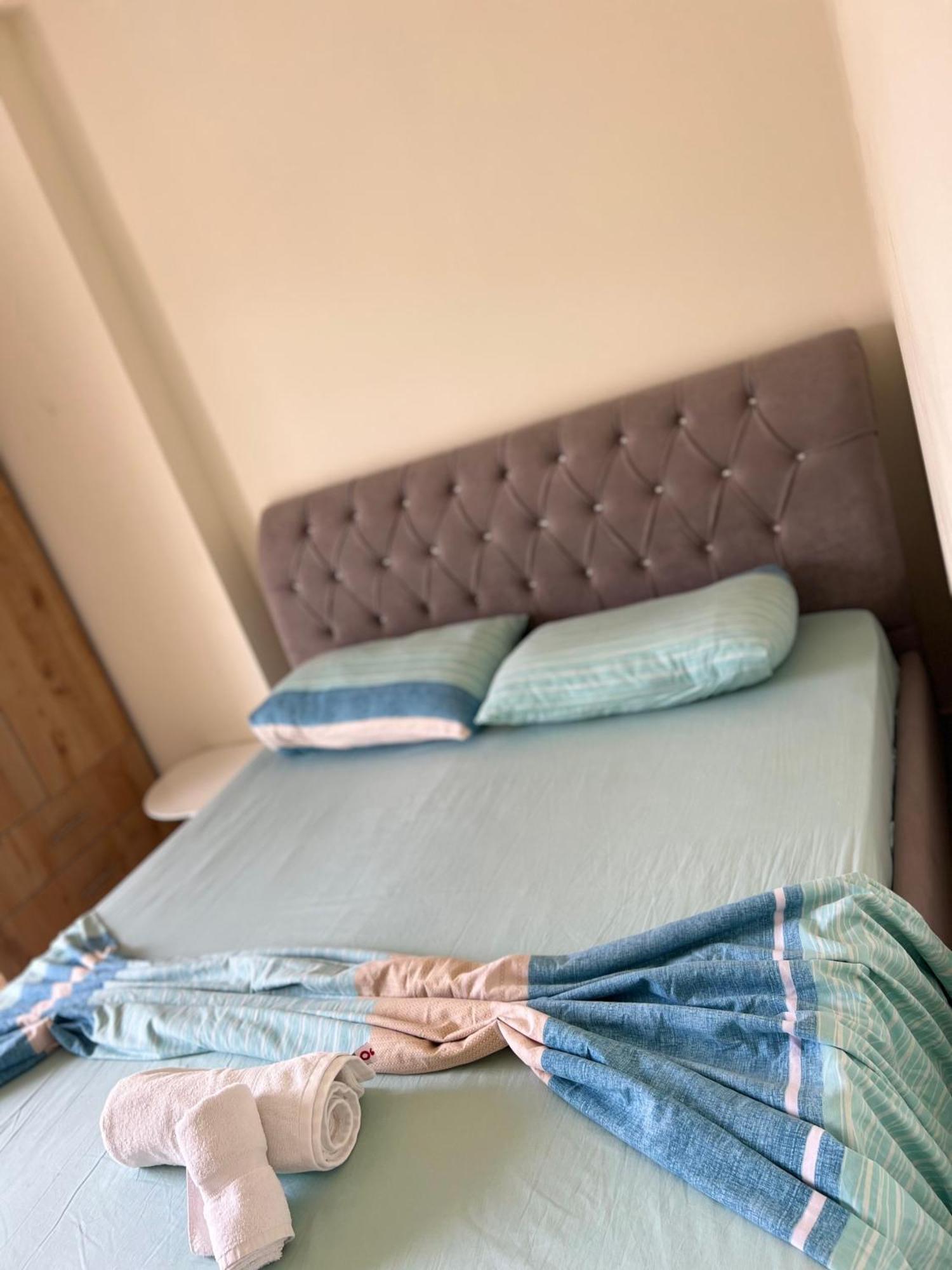 Majki Beach Apartments Sarandë Esterno foto